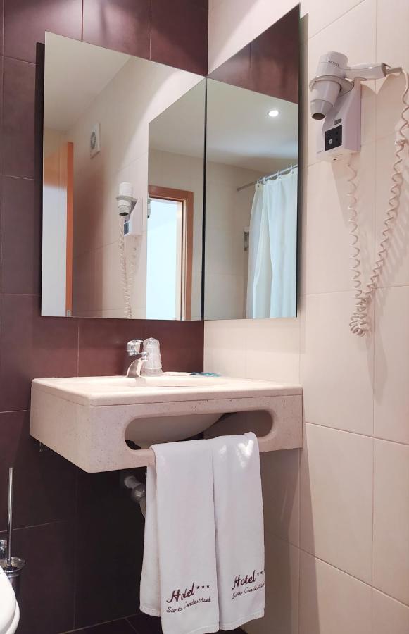 Hotel Santo Condestavel Fatima Esterno foto