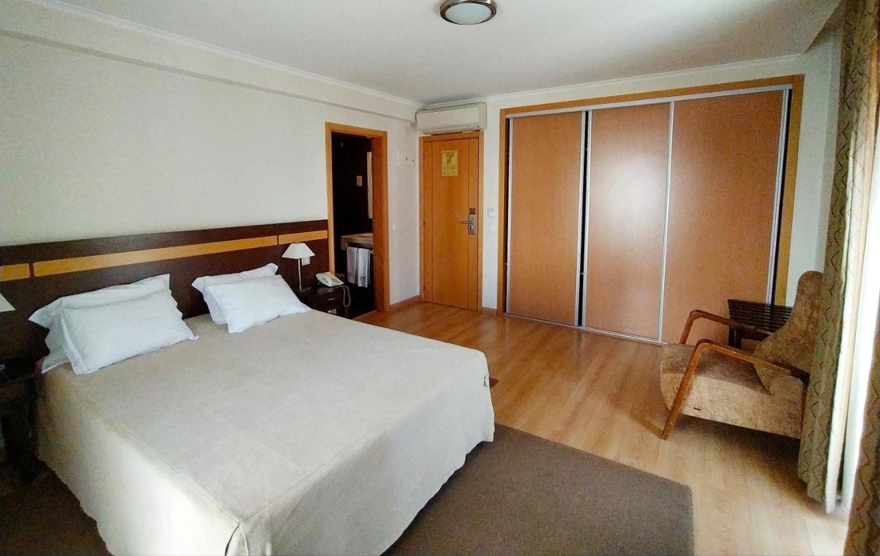 Hotel Santo Condestavel Fatima Esterno foto